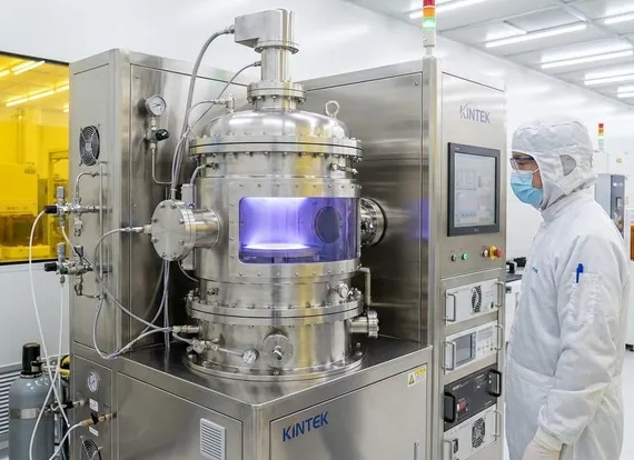 Иононы в науке и промышленности: от парфюмерии до нанотехнологий